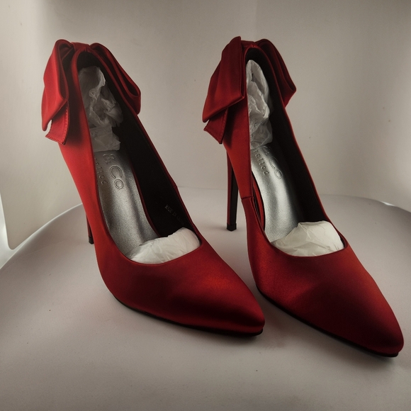 Red Stiletto Heels - Picture 6 of 6